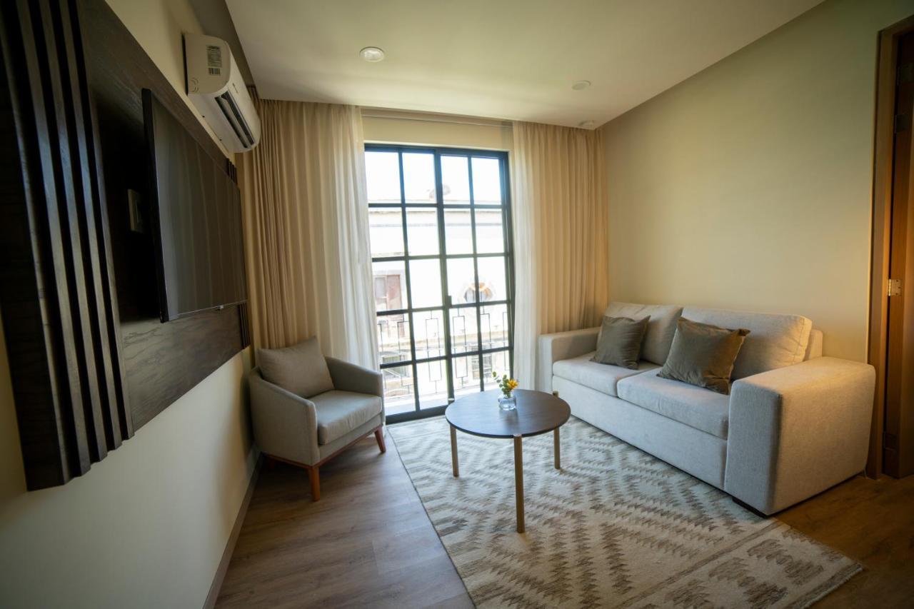 Hotel Dex ทลาคิวปาก ภายนอก รูปภาพ